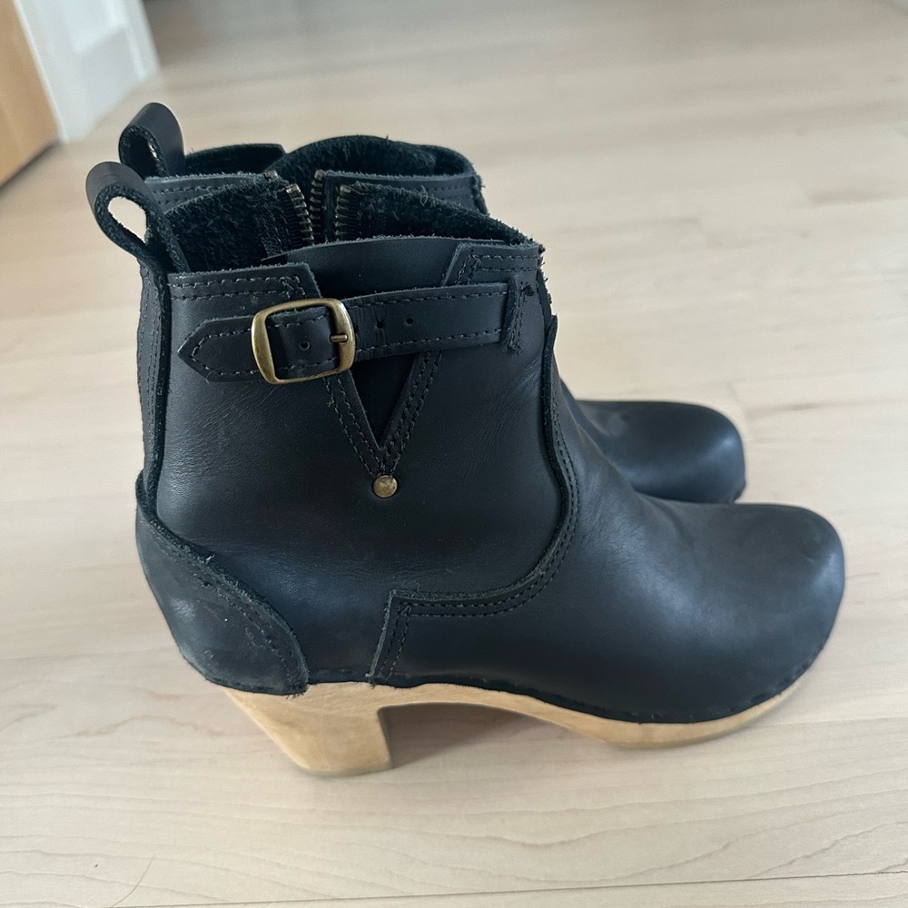No. 6 Black Leather Ankle clog Boots